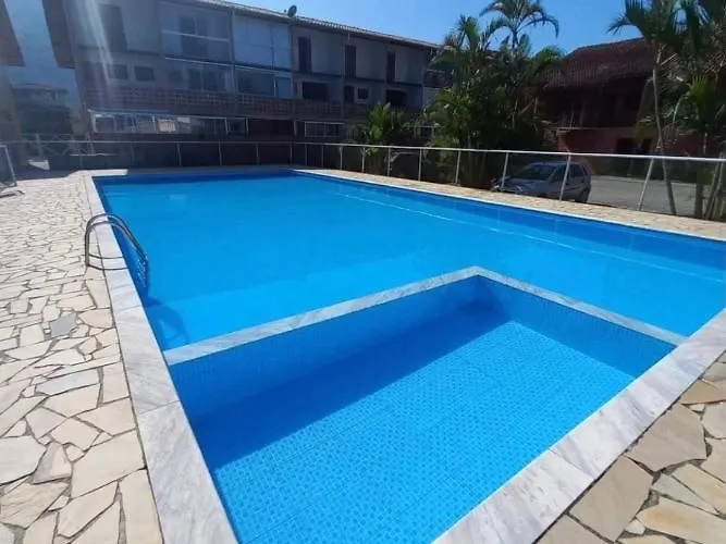 Apartamento Com Piscina Vile Ll Maranduba