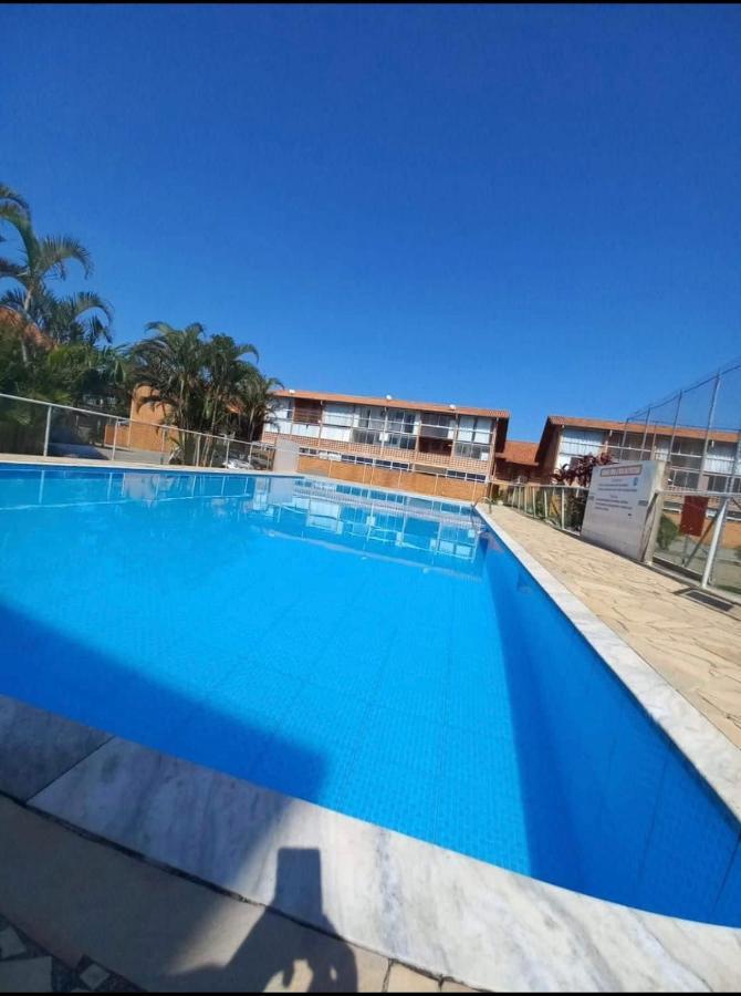 Com Piscina Ll Maranduba Apartment